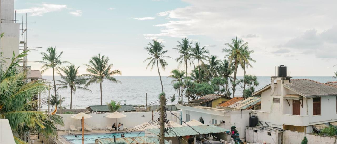Lavinia Escapes Hotel Dehiwala-Mount Lavinia Bagian luar foto
